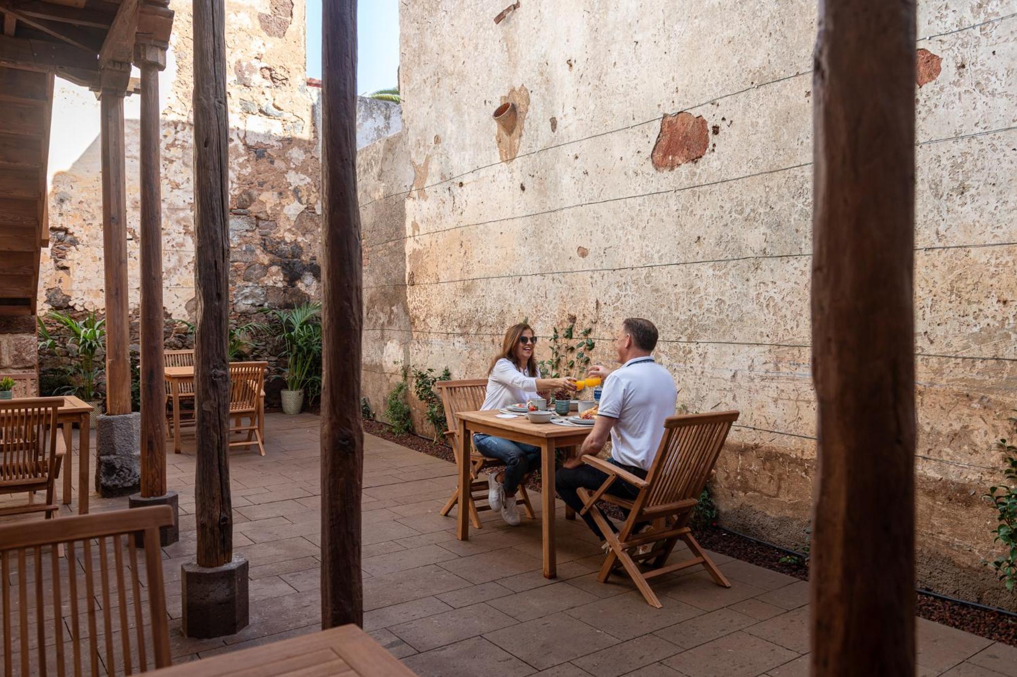La Casa De La Camelia Otel La Laguna  Dış mekan fotoğraf